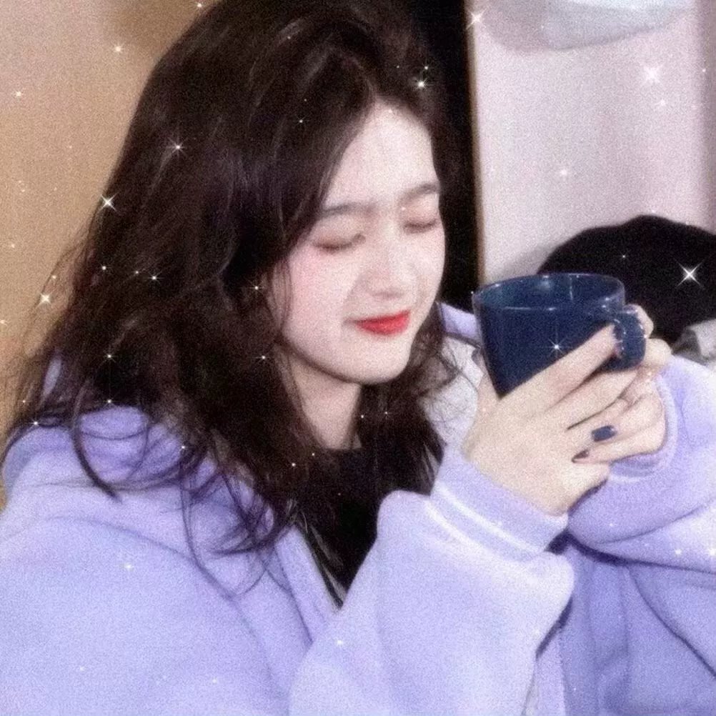 春花娇美可人儿